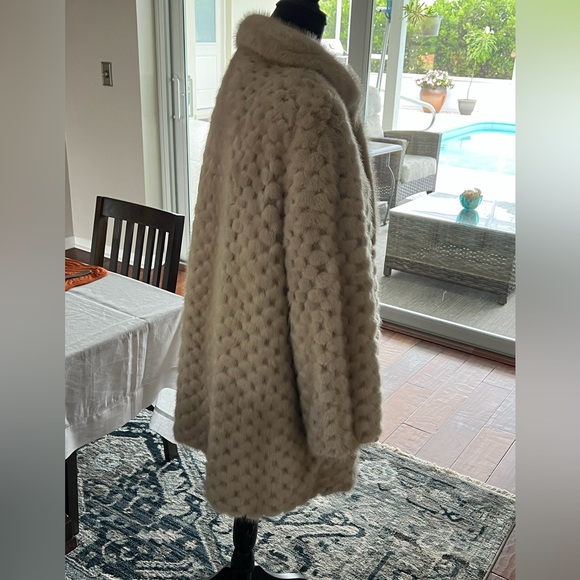 Vintage 80’s Sanger Harris Mink Coat - Picture 2 of 9